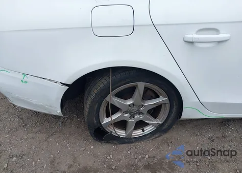 2009 Audi A4 2.0T Premium from USA, damaged, VIN WAULF78K89A136584